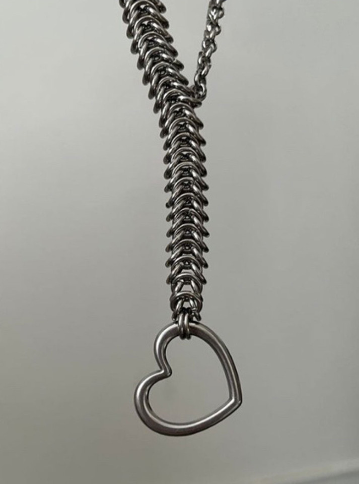 Silver woven chain necklace with open heart ring