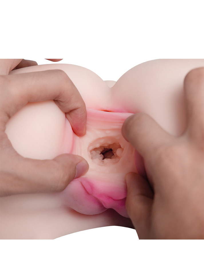 Close-up of the raised gripping texture inside Sienna’s pussy