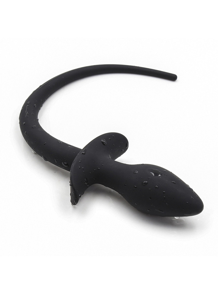Curved puppy tail plug in elegant black, perfect for embodying your pup persona.
