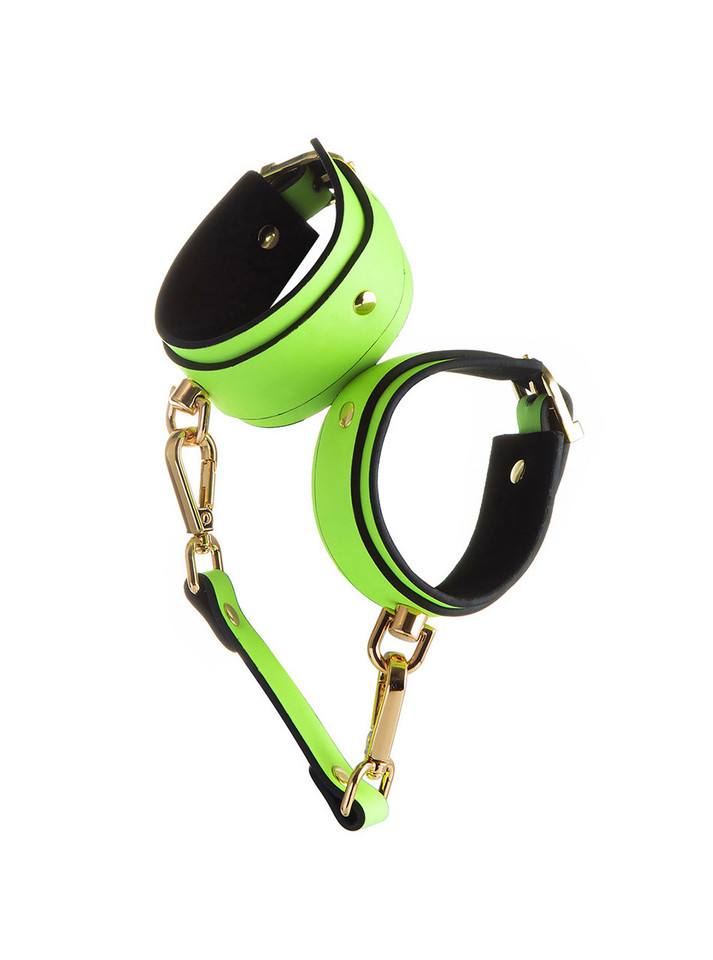 Elegant green BDSM cuffs with chain link for secure restraint