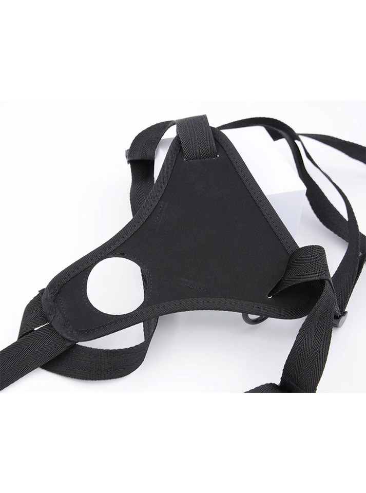 Adjustable buckle harness design with O-ring detail