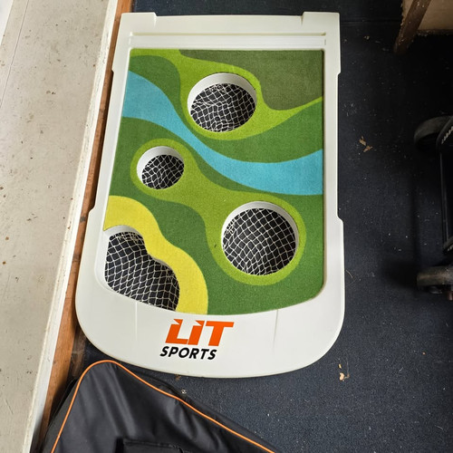 LIT Sports Golf Chipping Net Game Set W/ Mat, Clubs, Balls & Carry Bag - Complete!