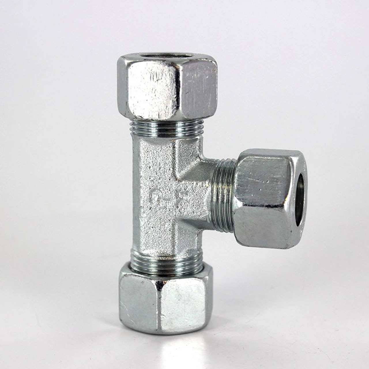 Parker T15LCF EO Metric Tee Fitting | Next Day Fittings