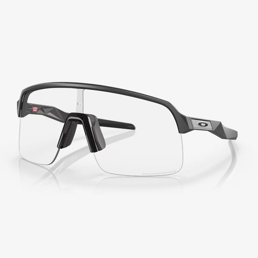 OAKLEY Sutro Lite Matte Carbon Frame/Clear To Black Iridium