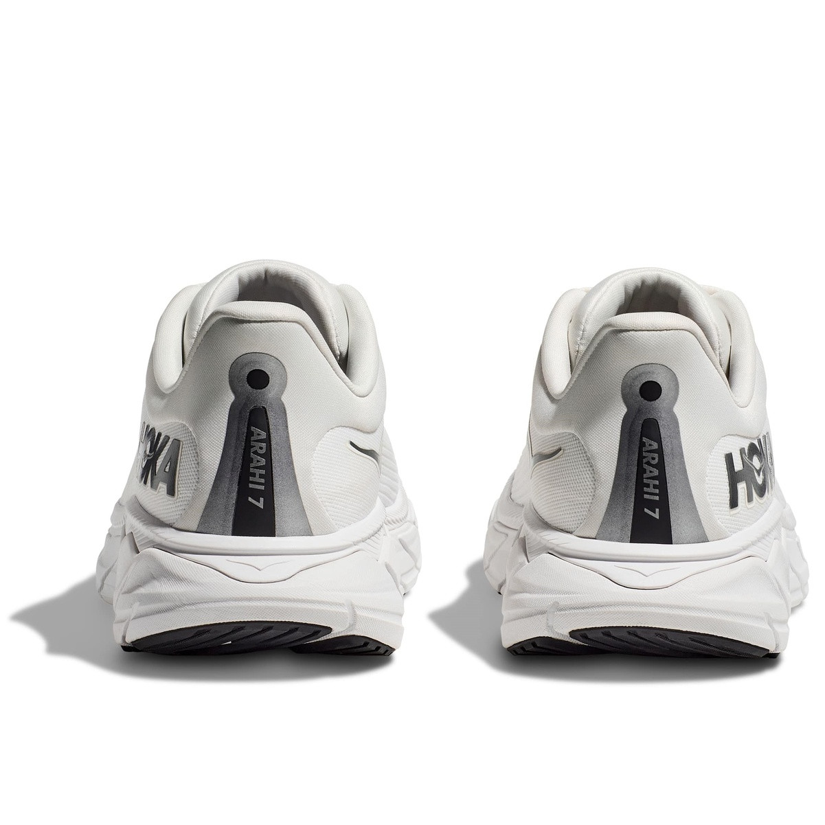 HOKA Men's Arahi 7 Blanc De Blanc/Steel Wool Running Shoes - Free