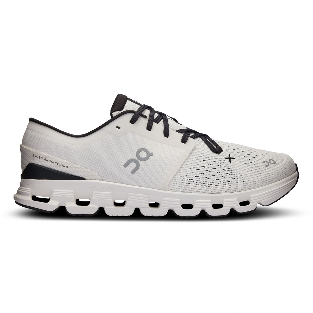 ON FOOTWEAR Men display picture 3