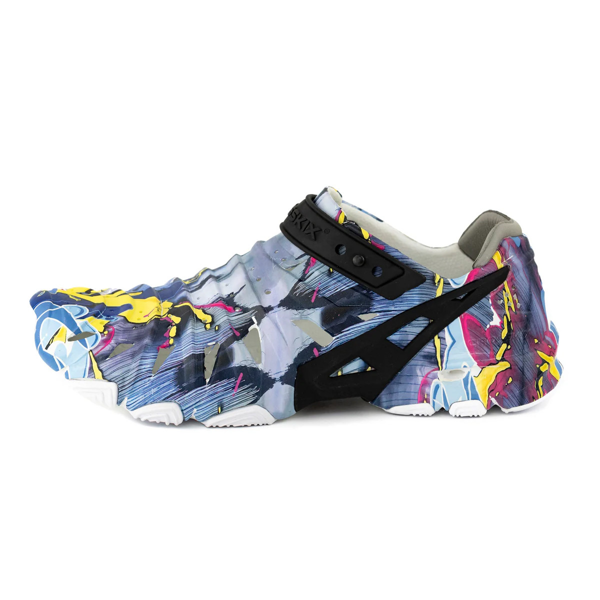 CROSSKIX 2.0 Graffiti LE Closed Toe Water Shoes - Free Shipping