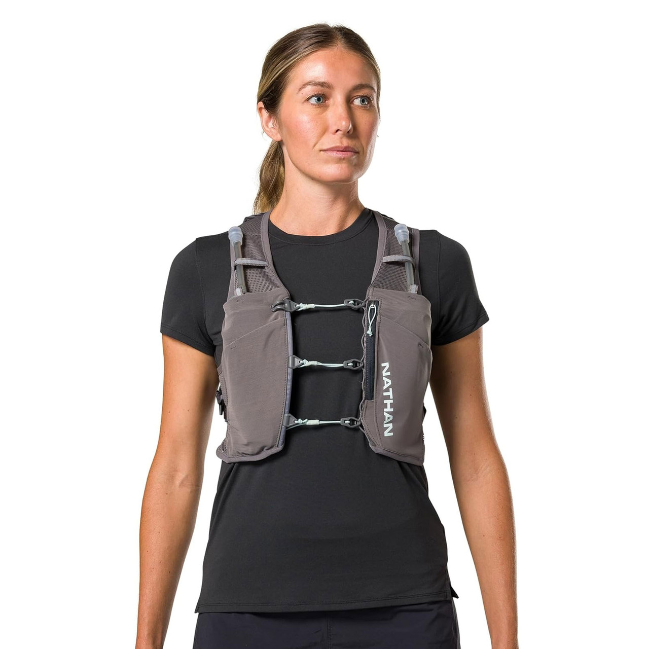 NATHAN SPORTS Wm's Pinnacle Breeze 4L - Free Shipping