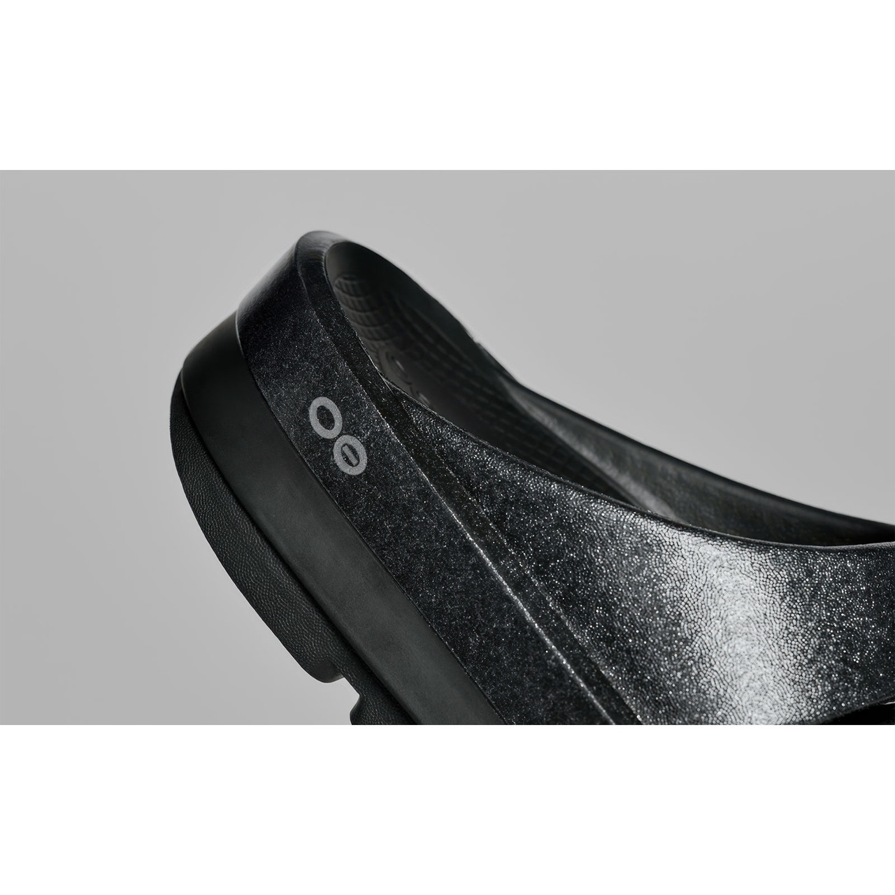 OOFOS Women's OOmega OOahh Luxe Slide - Free Shipping