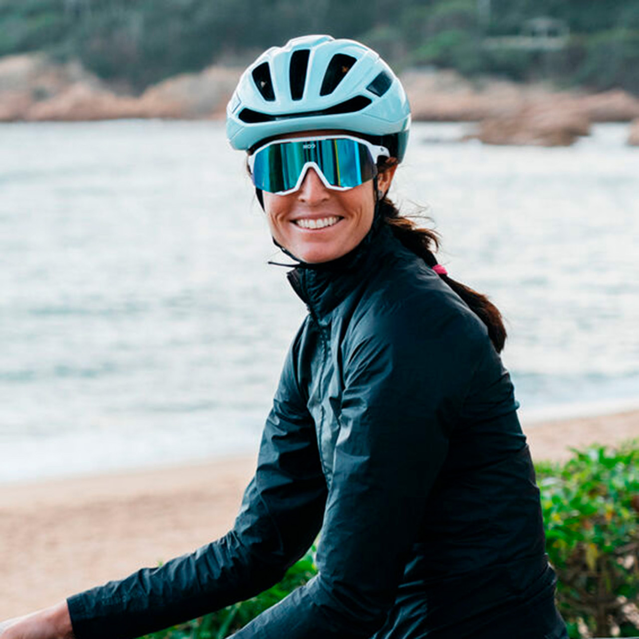 KOO Demos White/Turquoise Cycling Sunglasses (OEY00005-699) - Free