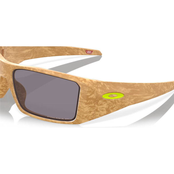 OAKLEY Heliostat Matte Stone Desert Tan Frame/Prizm Gray Polar Lenses Sunglasses (OO9231-1761)