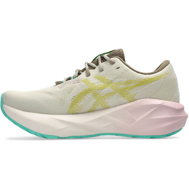 ASICS Women's Novablast 5 TR Light Dust/Cacti Shoes