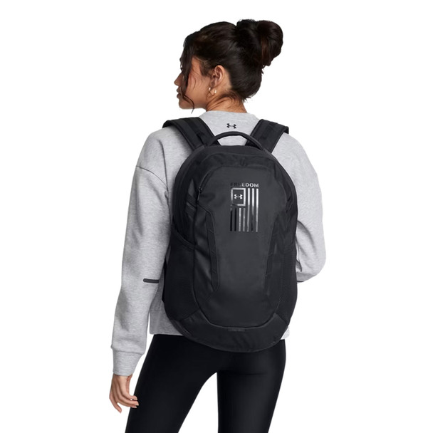 UNDER ARMOUR Hustle 6.0 Freedom Black Backpack (1387535-001-OSFM)