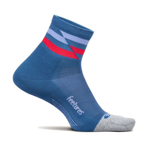 FEETURES Women's Elite Light Cushion Quarter Track Socks