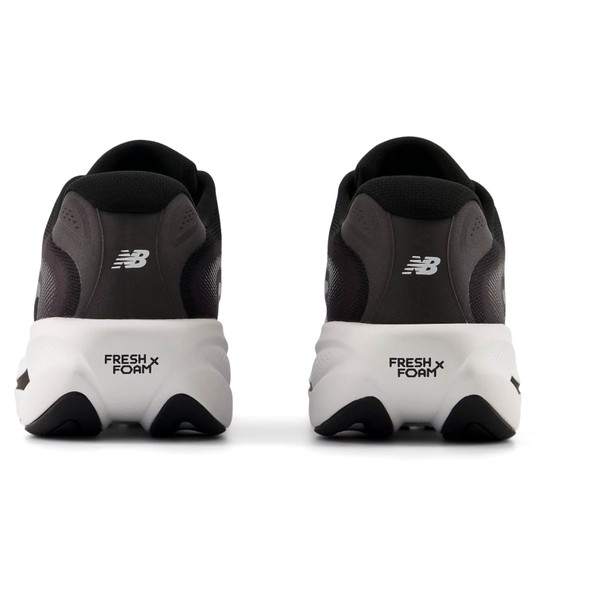 Black/Black Metallic/White