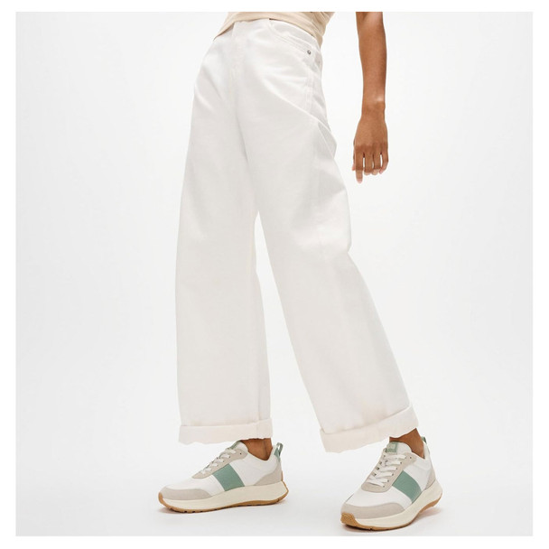 Urban White/Frosted Sage