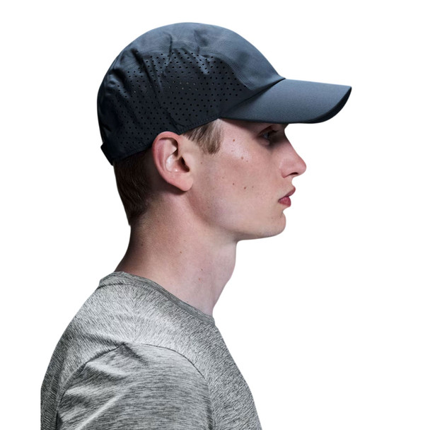 ON FOOTWEAR Unisex Lightweight Navy Cap (2UF10330255)