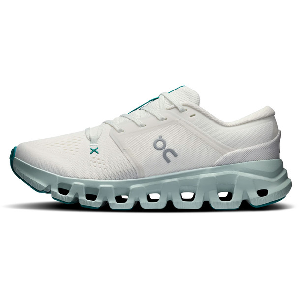 ON FOOTWEAR Women's Cloud X 5 Ivory/Surf Running Shoes