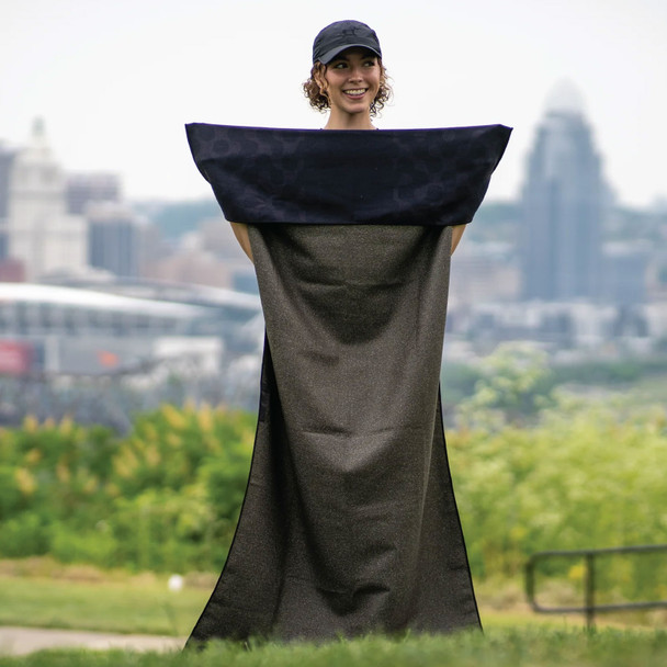 SPRINTS Midnight Mile Car Seat Cover Towel with Snaps (166102040-2)