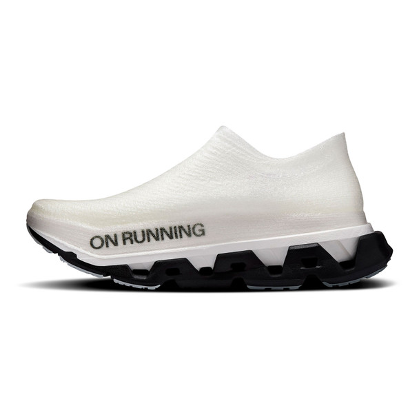 ON FOOTWEAR Unisex Cloudmonster 3 Hyper LightSpray Black/Apollo Shoe