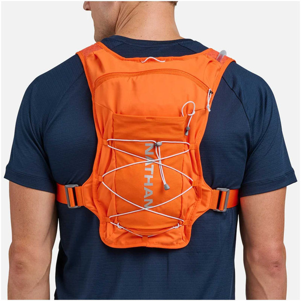 NATHAN SPORTS Quick Start 3.0 6L Orange Blaze/Reflective Silver Hydration Pack (NS30750-30217-OSFM)