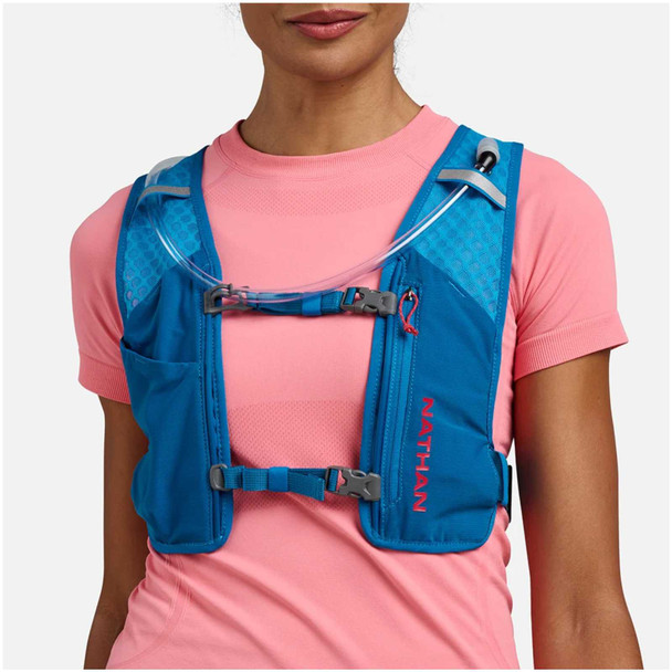 NATHAN SPORTS Quick Start 3.0 6L Electric Blue/Ribbon Red Hydration Pack (NS30750-60522-OSFM)