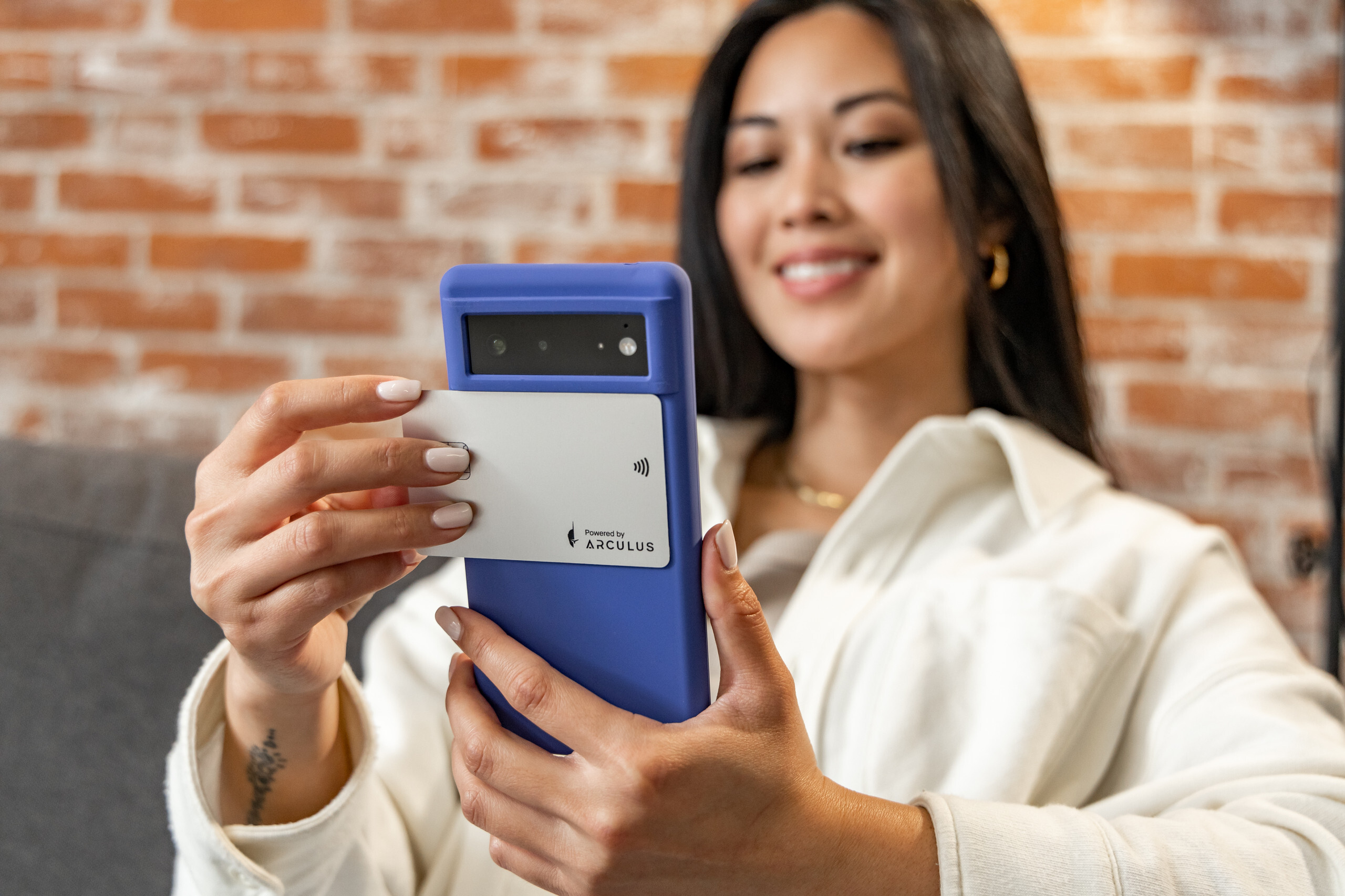 How to Elevate Your Brand with Sleek, Metal Credit and Debit Cards Image