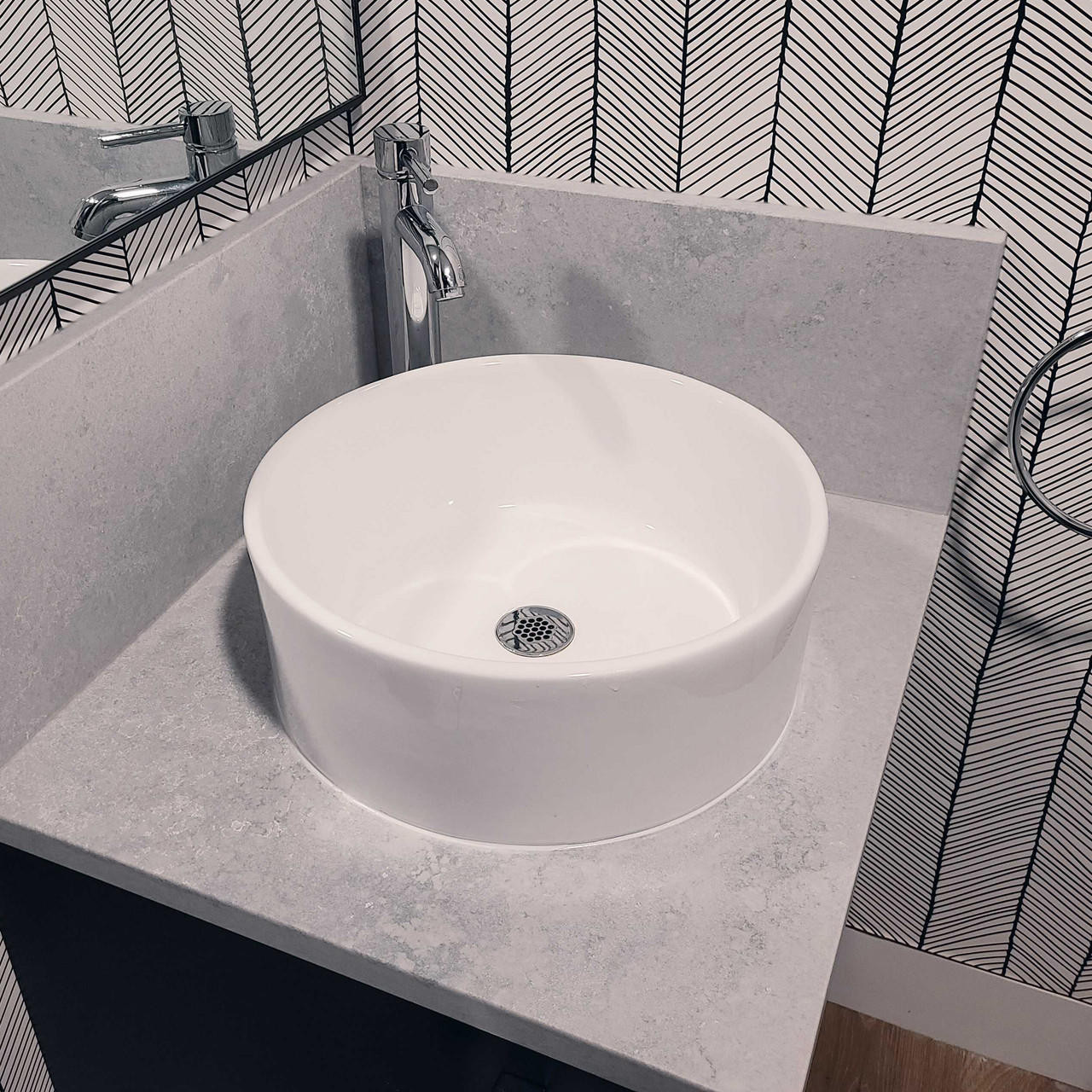KASU DT - Oval Ceramic Bathroom Sink | PEARL Canada