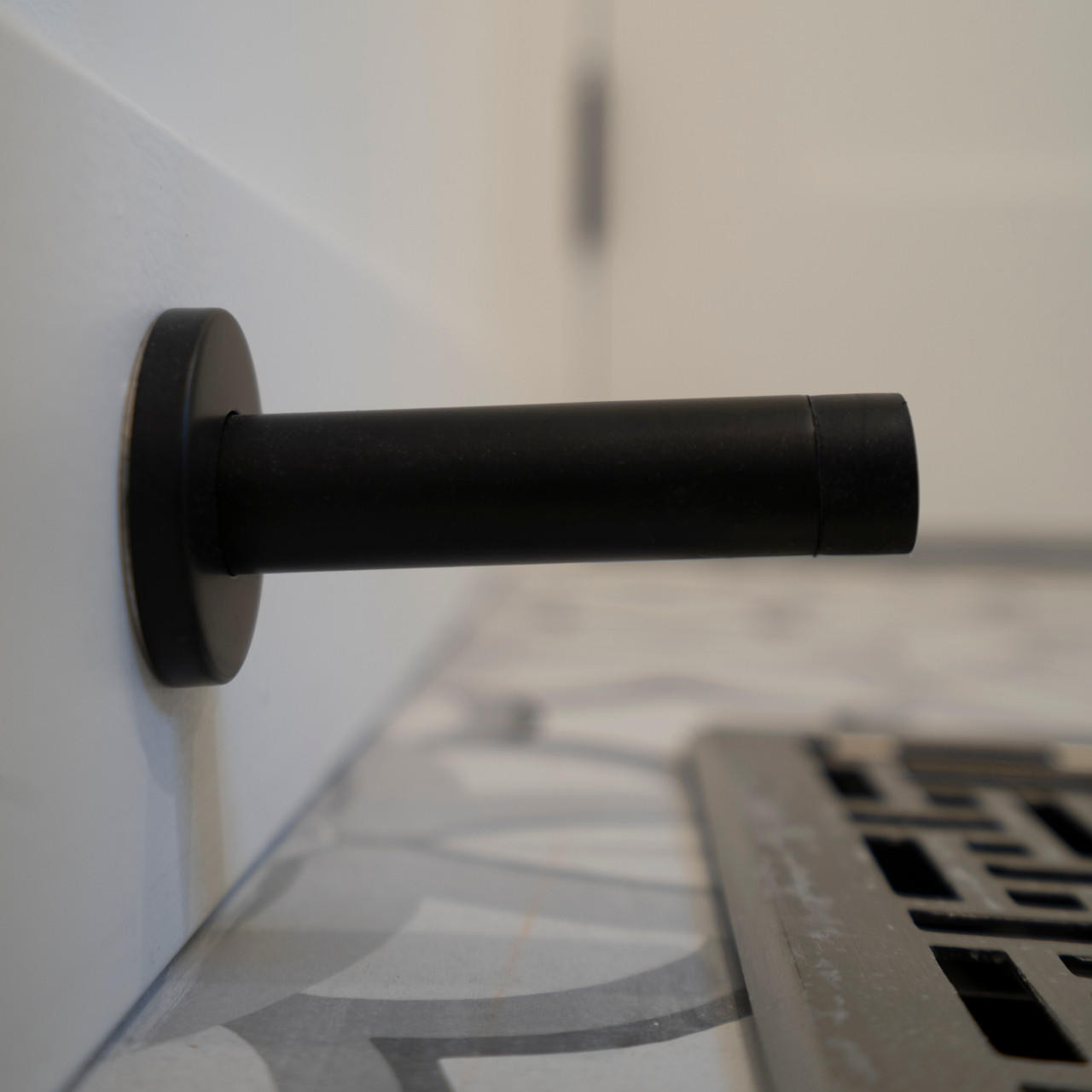 ROBIN - Internal Door Stopper | PEARL Canada - FINAL SALE