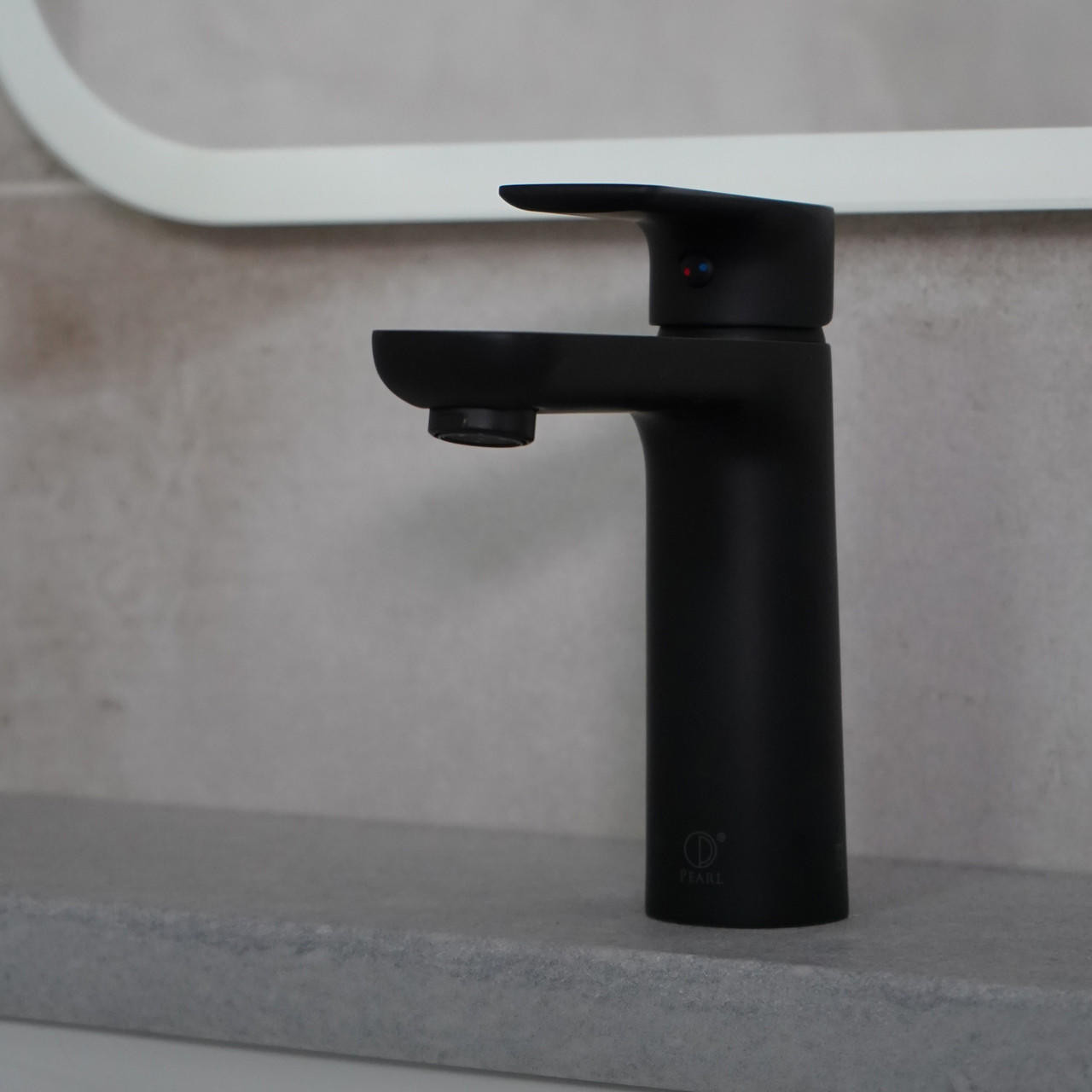 MIRREN - Matte Black Bathroom Sink Faucet | PEARL Canada