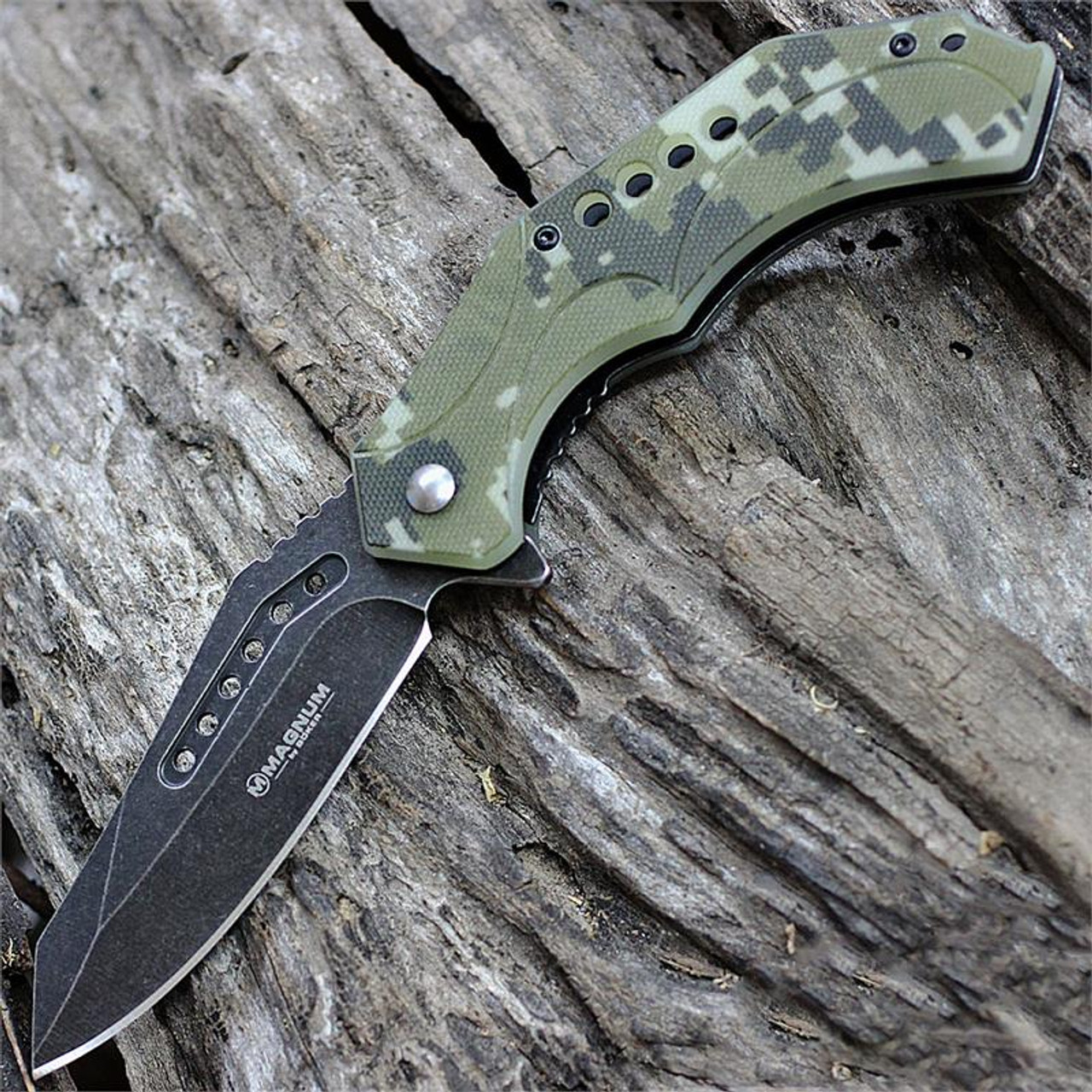 Boker Magnum Fast Forward (01MB789) 3.375" 440A Blackwashed Drop Point Plain Blade, Digital Camo G-10 Handle