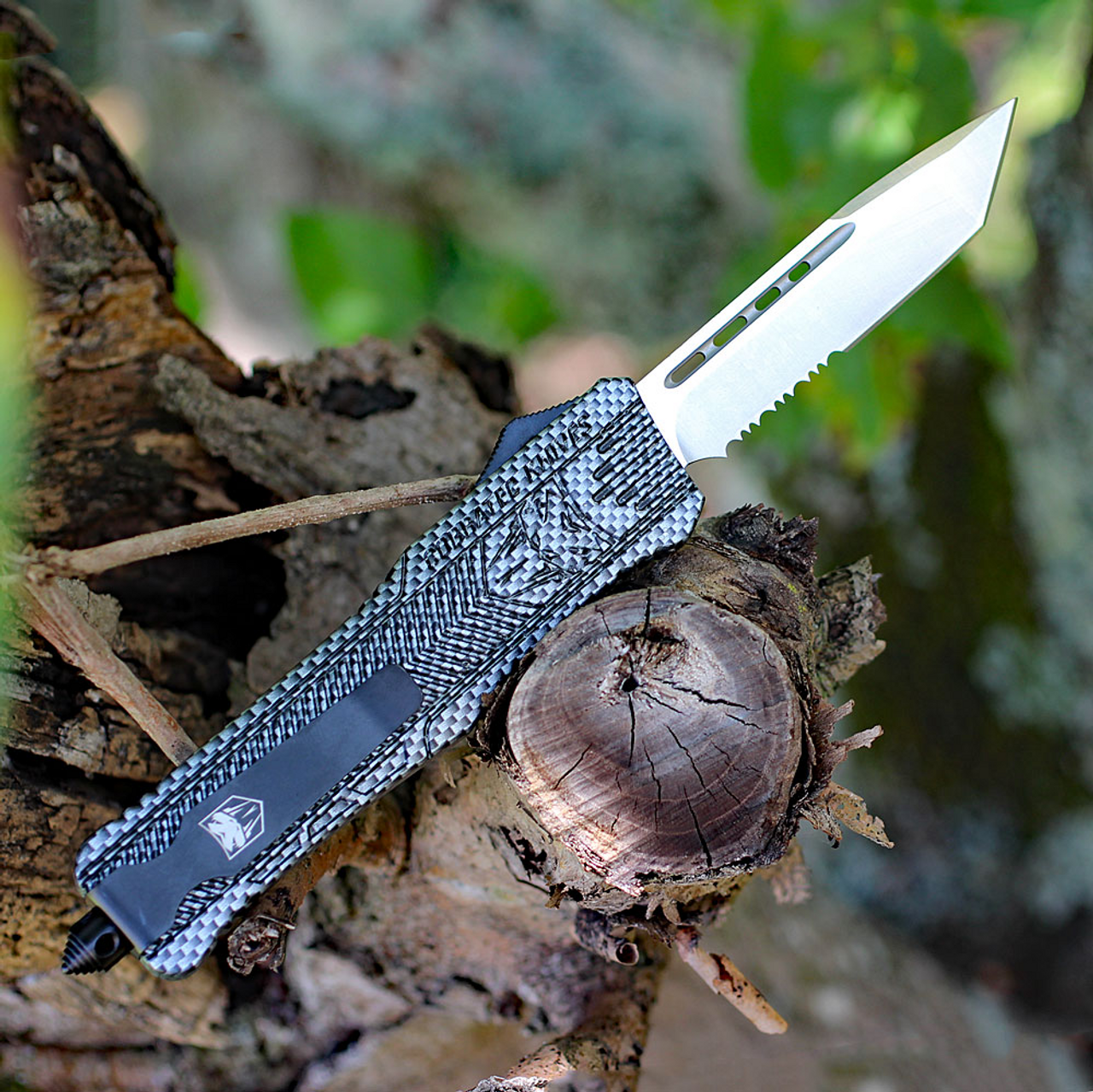 CobraTec Knives LCFCTK-1LTS Large CTK-1 Carbon Fiber Wrap, 3.75" D2 Steel Tanto Serrated Blade