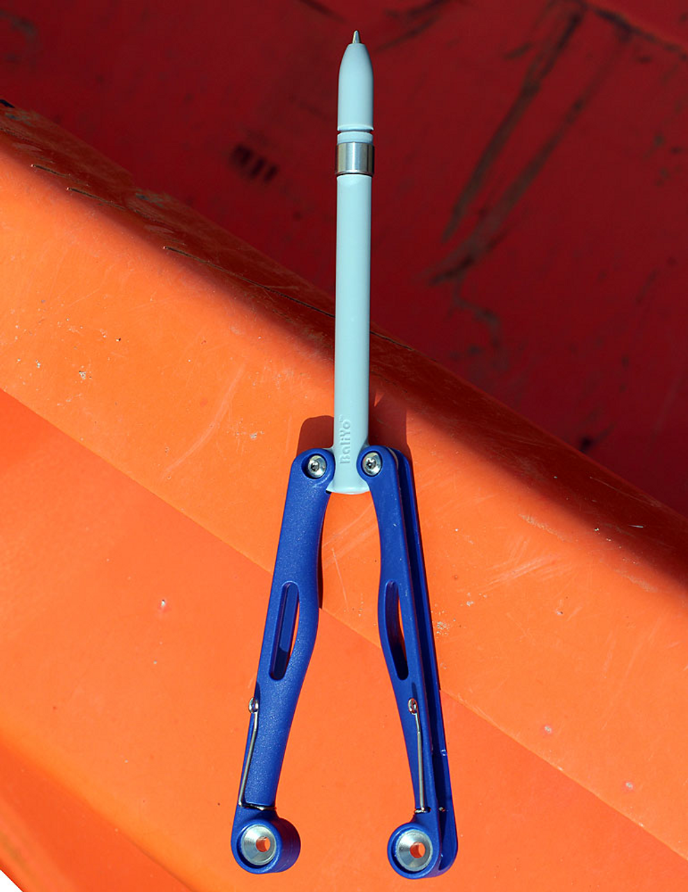 Spyderco Baliyo Wing YCN102, Blue Handles and Gray Body