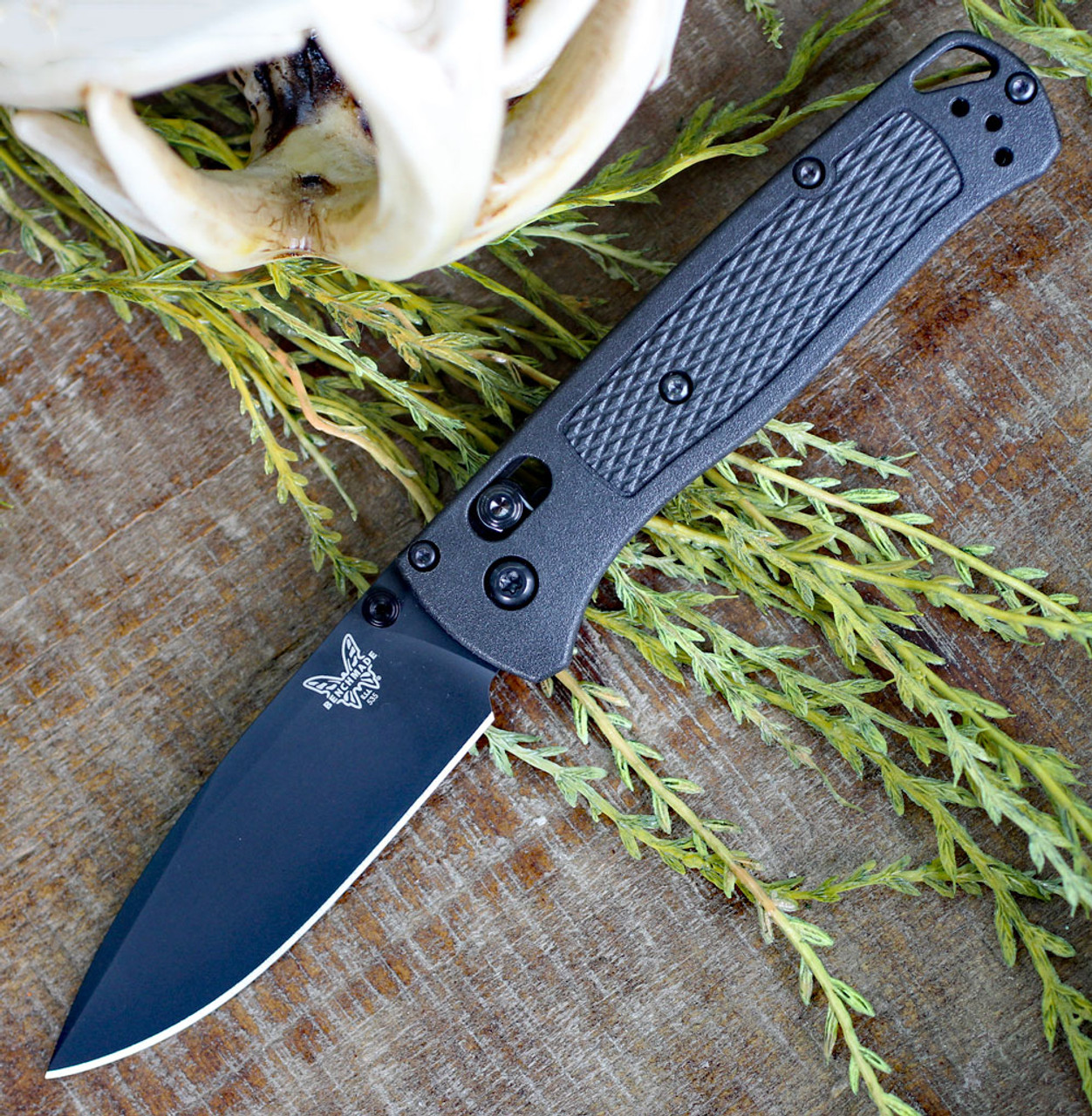 Benchmade Bugout 535BK-2, 3.24" CPM-S30V Cerakote Blade, CF-Elite Handle