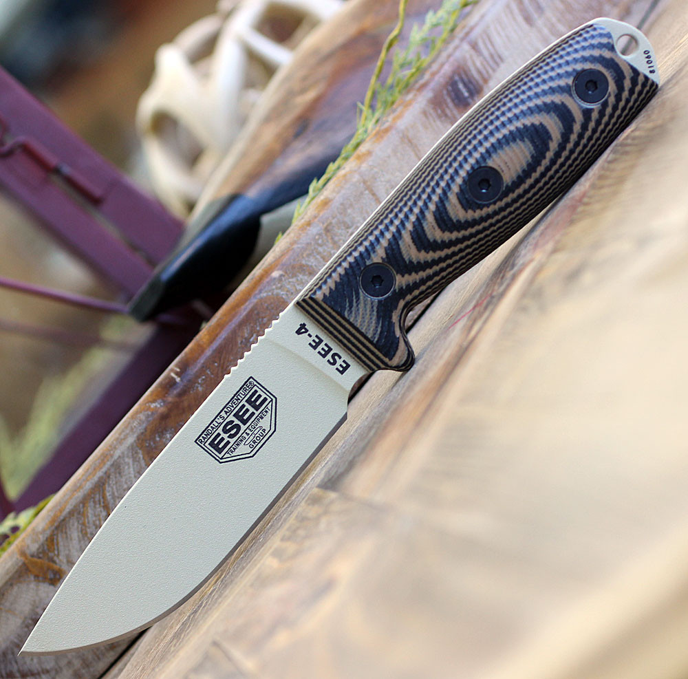 【未使用】ESEE Knives  ESEE-4（直刃） Amazon.com : Esee Knives, ESEE-4, Sharpened Clip Point Plain Edge