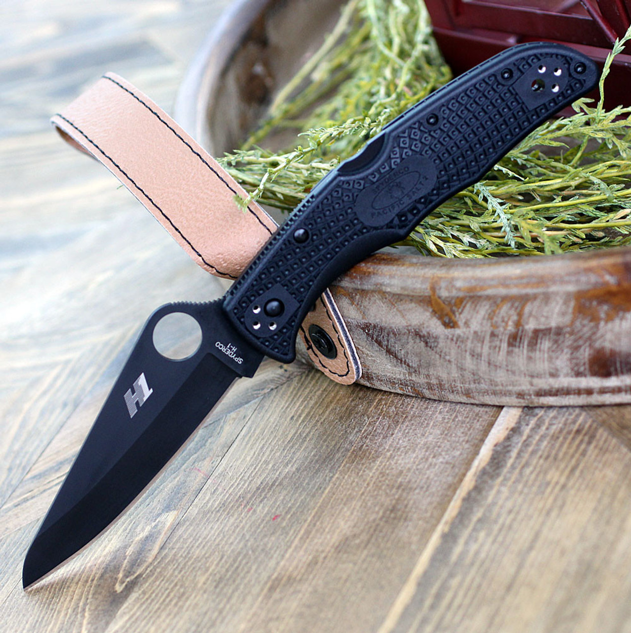 Spyderco Pacific Salt 2 C91PBBK2, 3.78" H1 Steel Black Plain Blade, Black FRN Handle