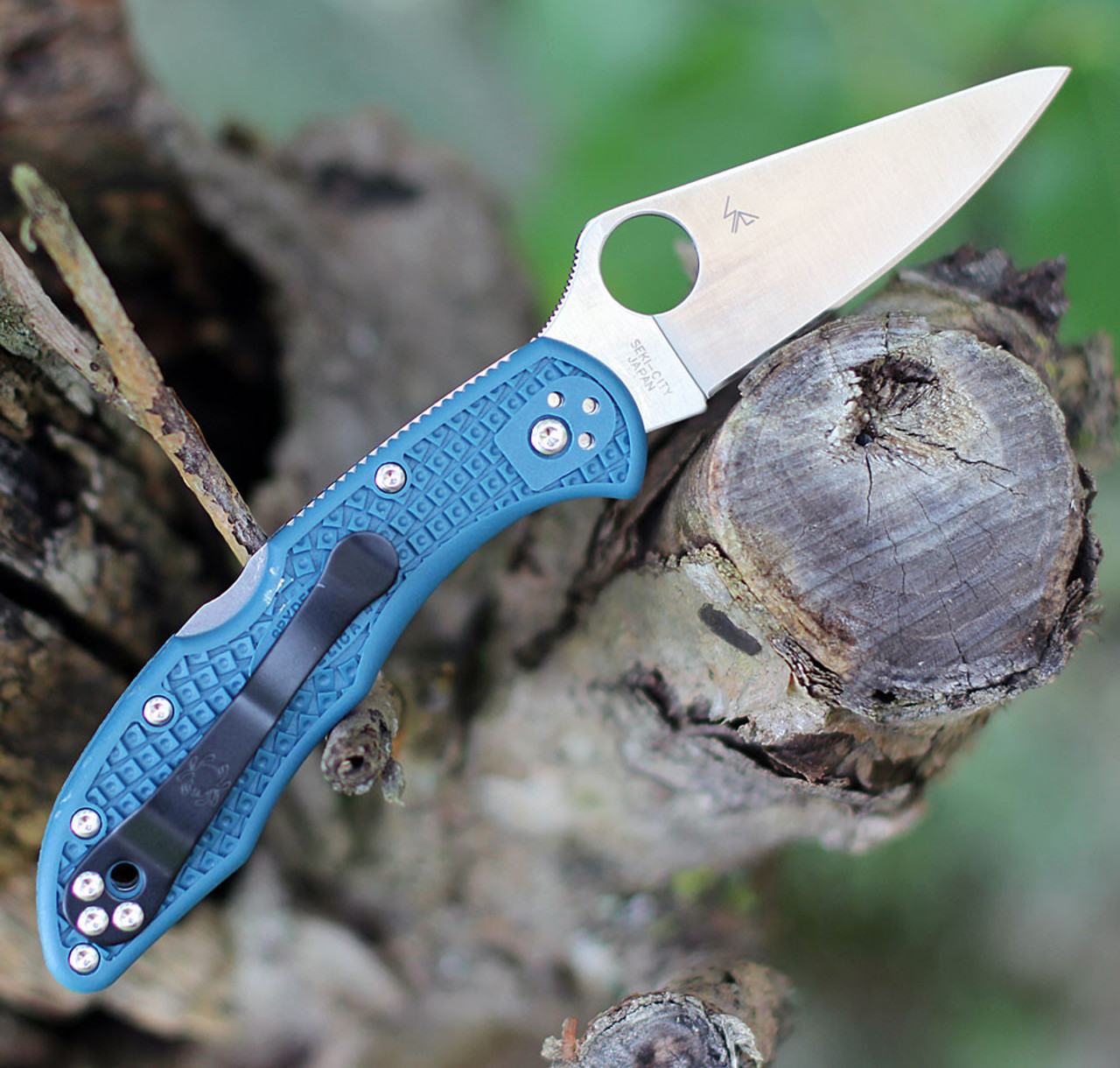 Spyderco Delica K390 Lightweight C11FPK390, 2.90" K390 Steel Plain Blade, Blue FRN Handle