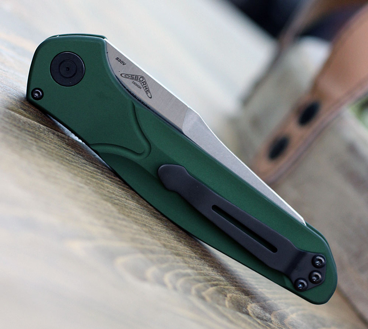 Benchmade 9400 Auto Osborne, 3.40" CPM-S30V Satin Plain Blade, Green Aluminum Handle