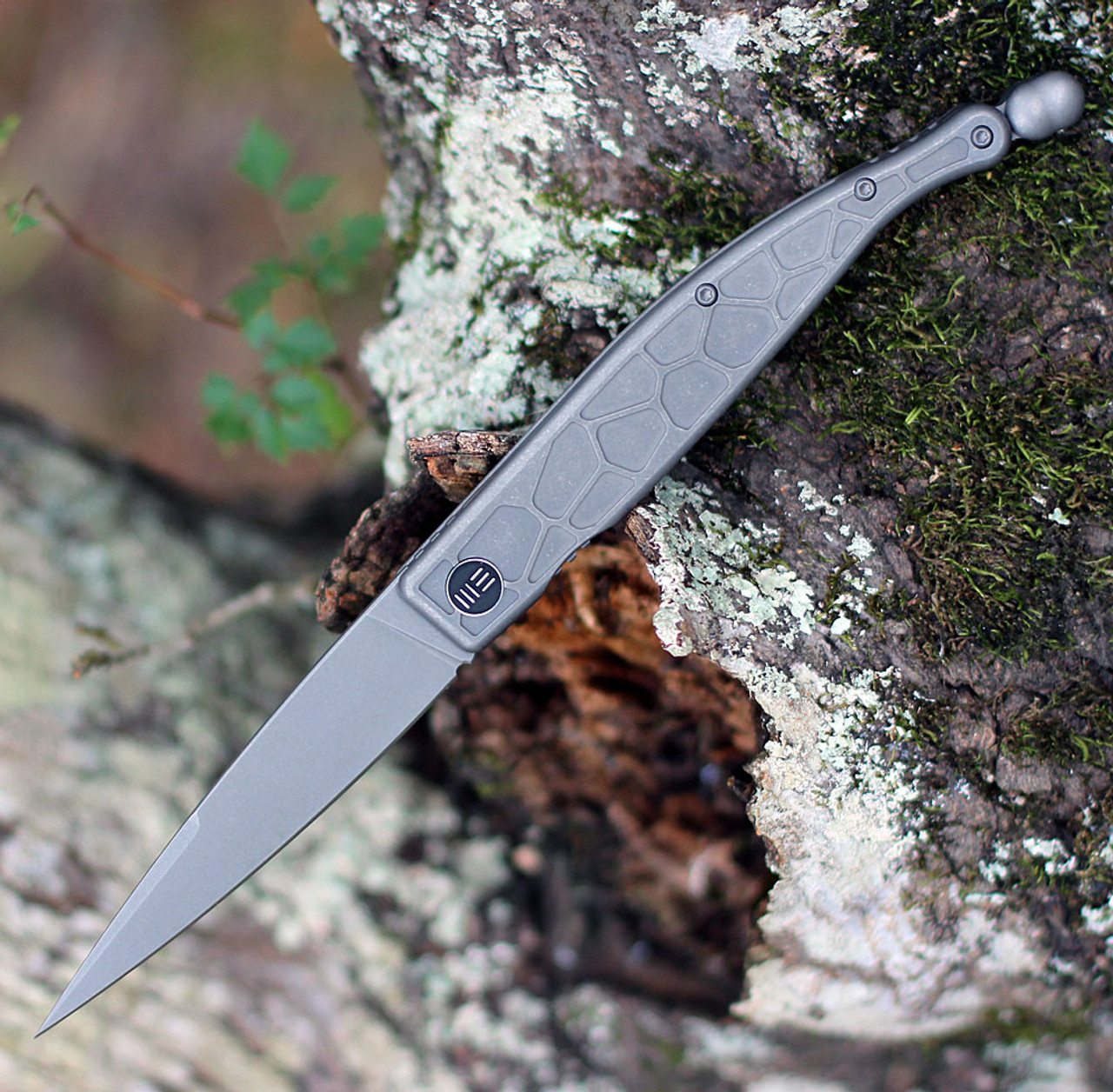 We Knife Roman Framelock 2008B, 3.95"  CPM S35VN Gray Stonewashed Blade, Gray 6AL4V Titanium Handle