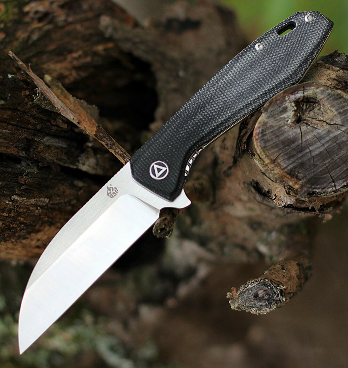 QSP Knife Pelican (QS118D2) 3.625" CPM-S35VN Satin WHarncliffe Plain Blade, Black Linen Micarta Handle