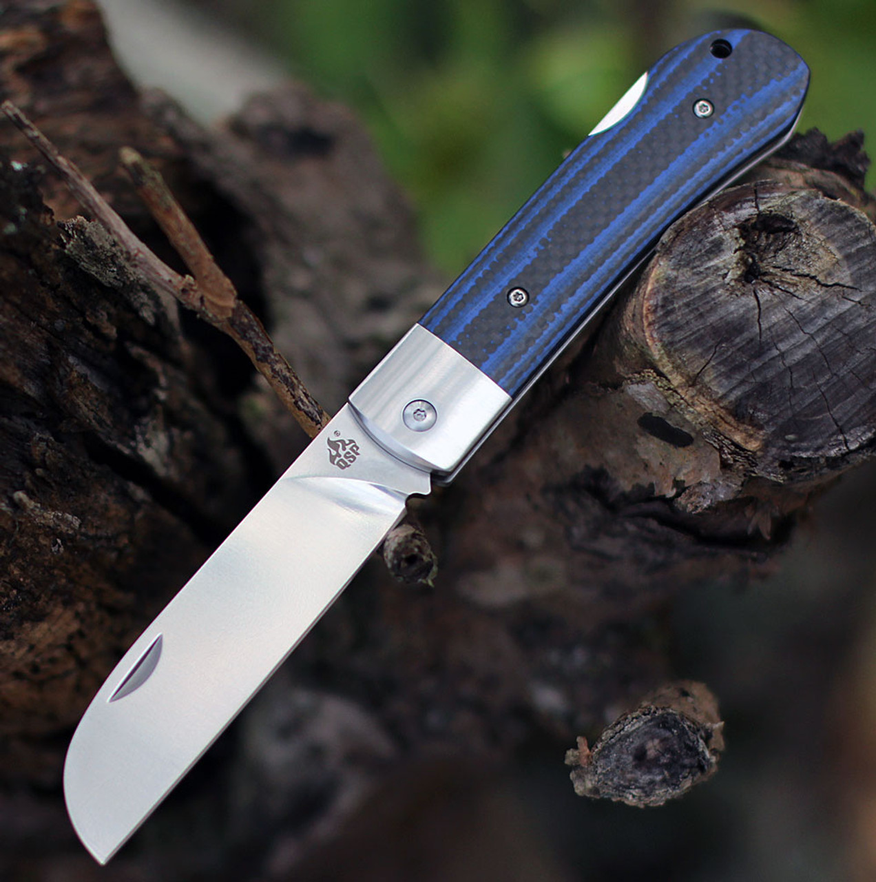 QSP Knife Worker (QS128D) 3.5" Bohler N690 Satin Sheepsfoot Plain Blade, Blue G-10 w/ Carbon Fiber Handle