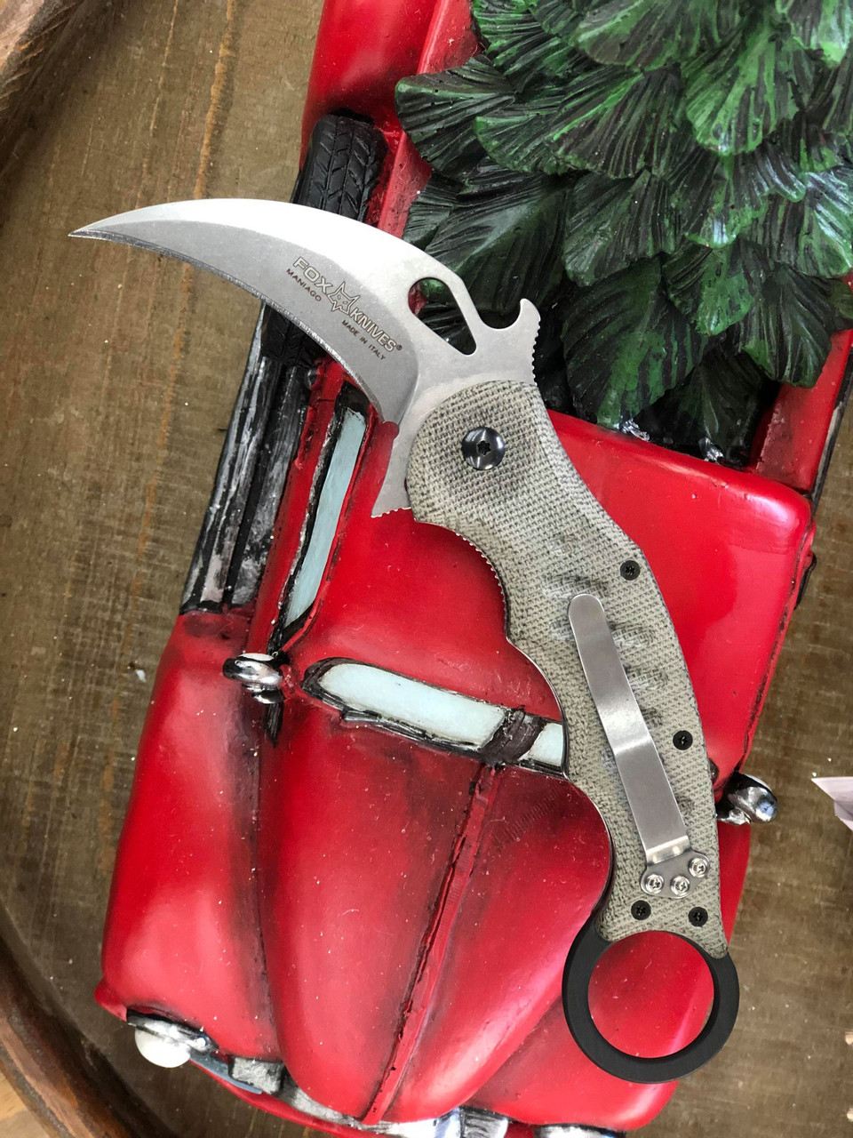 Fox Knives Folding Karambit 479, 3.2" N690Co Stonewashed Hawkbill Blade, Green Micarta Handle