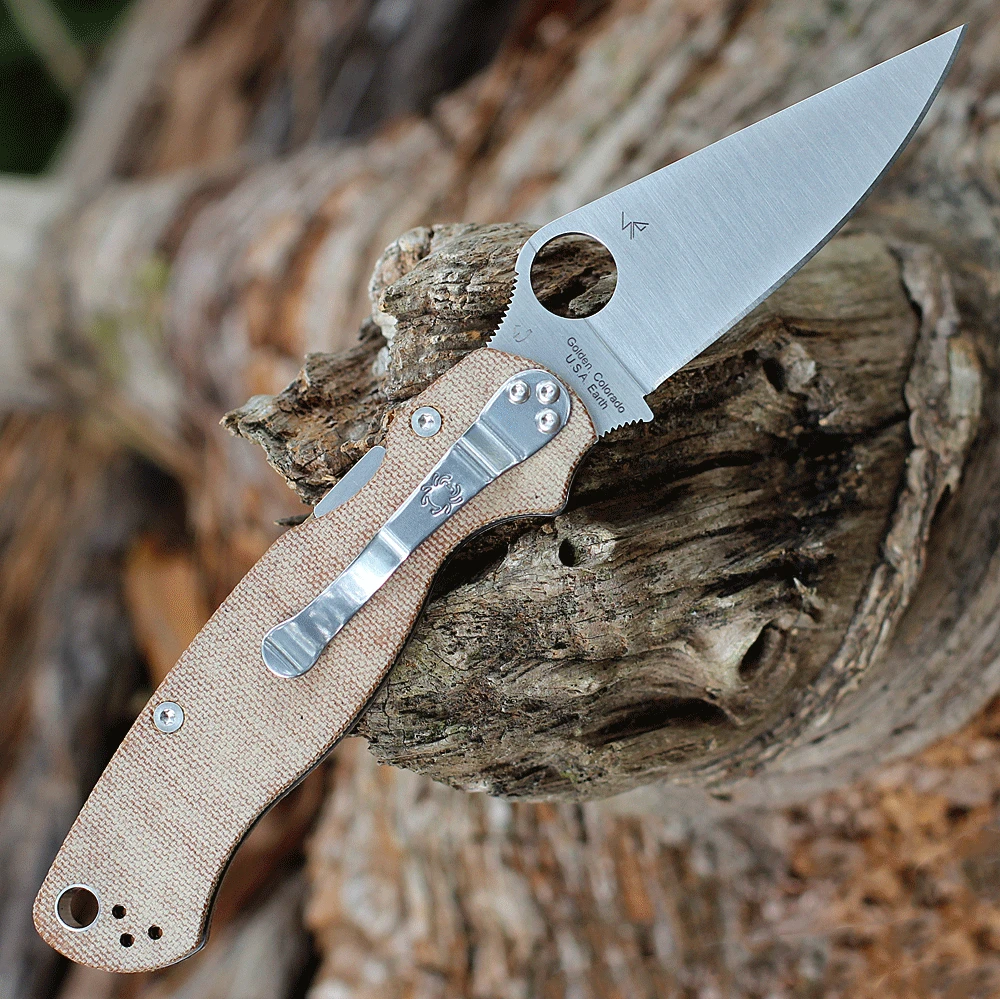 Spyderco Para Military 2 CruCarta C81MPCW2 with CPM CRU-WEAR plain edge blade and brown canvas Micarta handle, open view