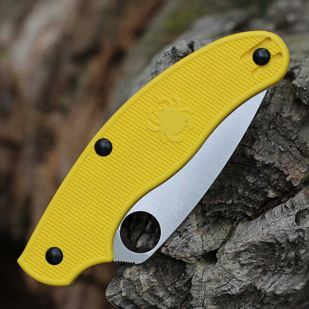 Spyderco UK Penknife Salt C94SYL with Yellow FRN handle and serrated MagnaCut blade.
