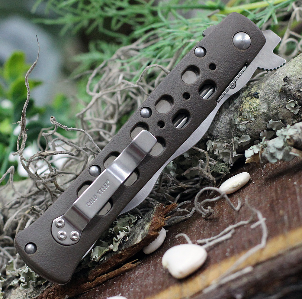 Cold Steel 4