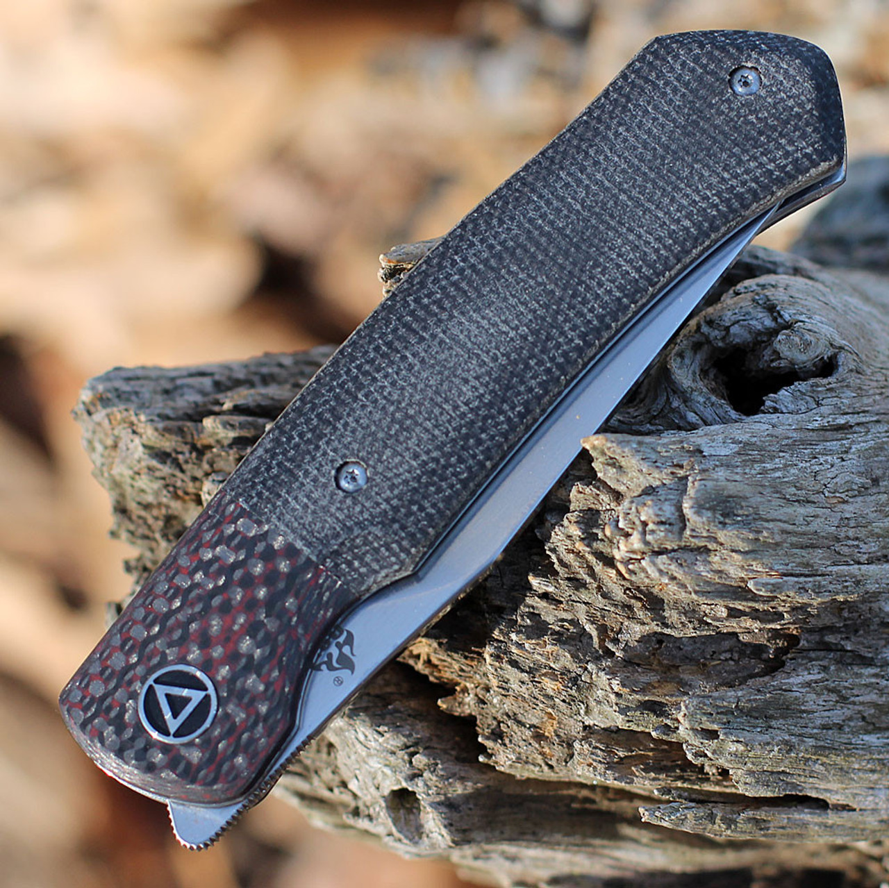 QSP Knife Gannet Folding Knife (QS137A) 3.25" 154CM Satin Drop Point Plain Blade, Black Linen Micarta Handle w/ Red Carbon Fiber Bolster