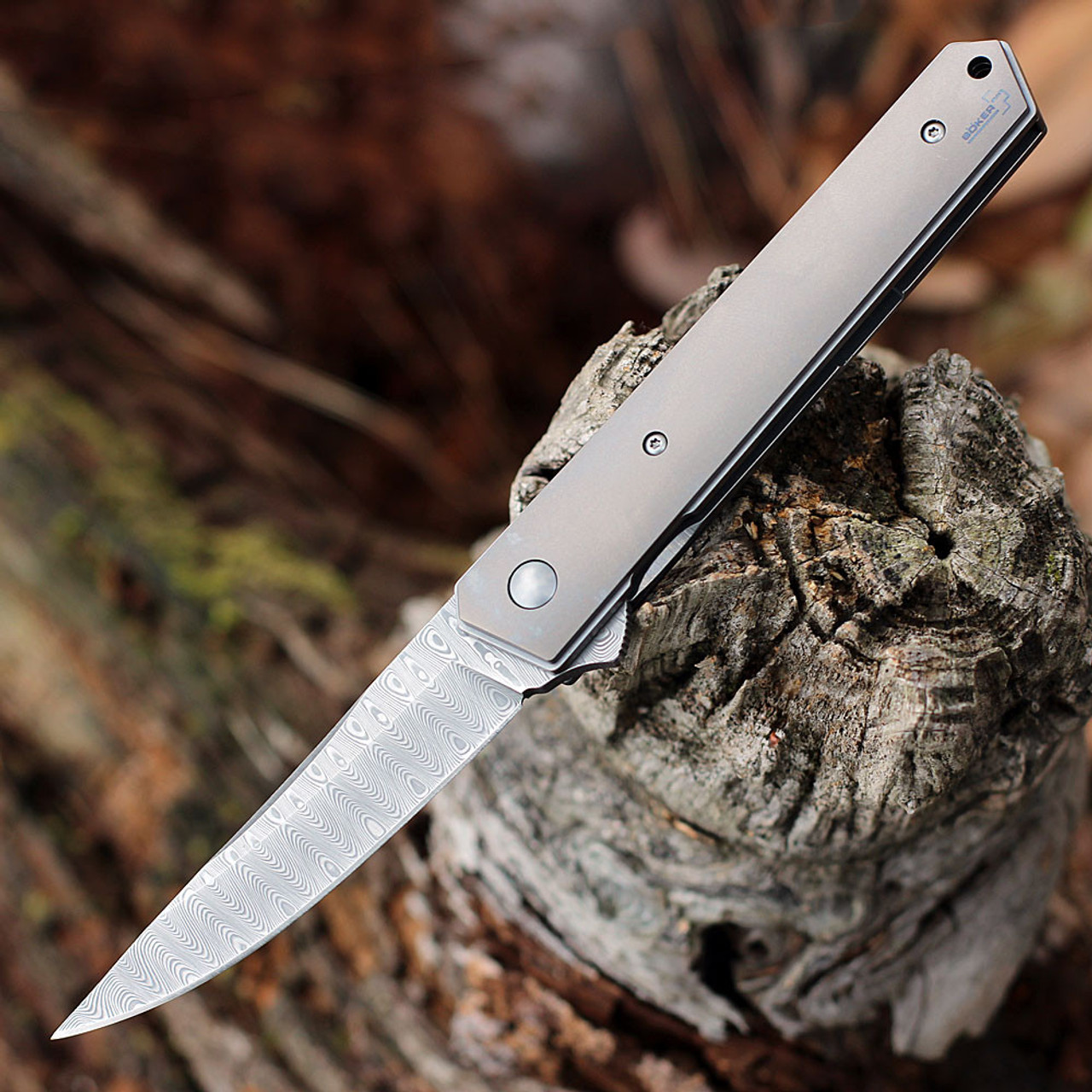 Boker Plus Kwaiken Damascus (01BO297DAM) 3.54" Damascus Straight Back Plain Blade, Gray Titanium Handle