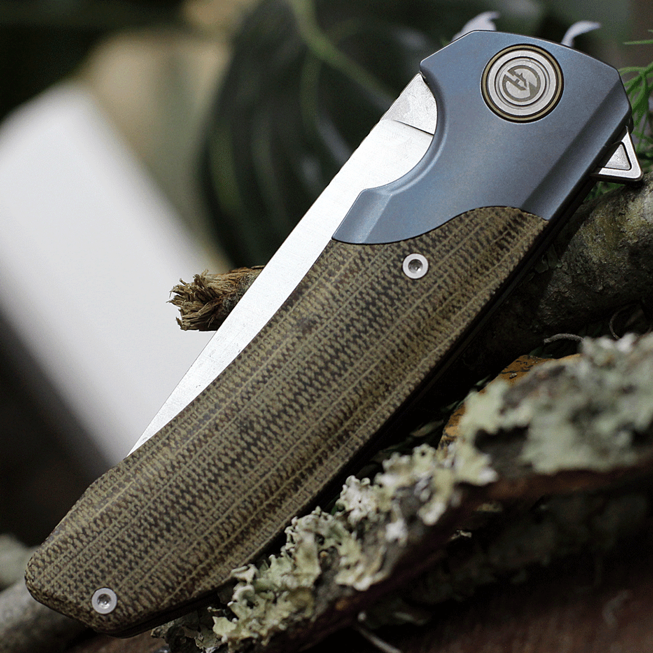 Maxace Knives Goliath 2.0 MGL202, 4.33" Bohler K110 Satin Plain Blade, Micarta w/Blue Stonewashed Handle