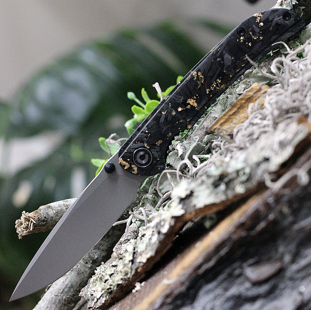 CIVIVI Imperium Flipper (C2106A)-3.47" Stonewash Nitro-V Drop Point Blade, Shredded Carbon Fiber and Gold Shred in Clear Resin Handle