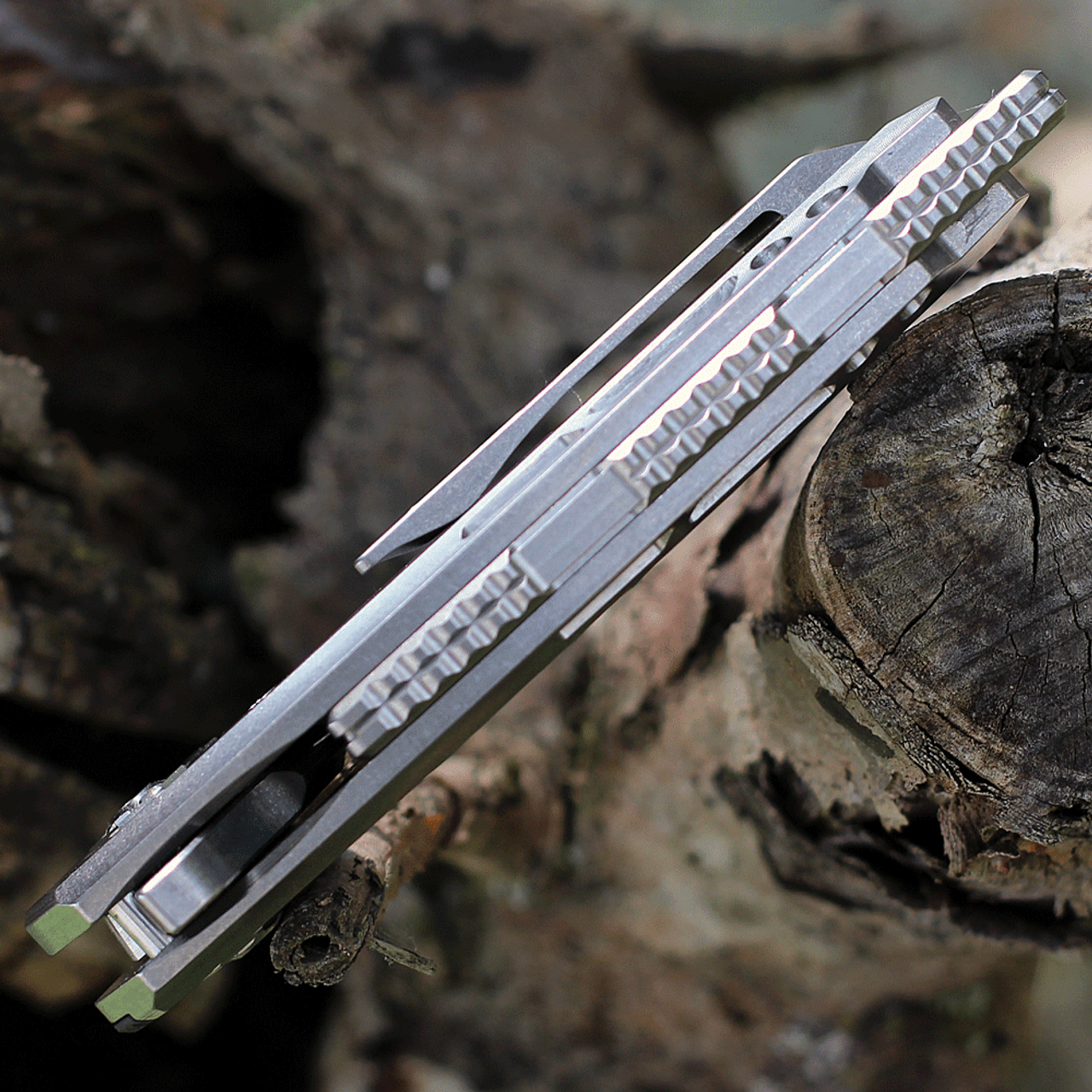 EOS Mini Nautilus EOS084, 3.25" CPM S30V Stonewashed Cleaver, Titanium Handle w/ Carbon Fiber Inlay